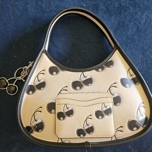 Coachtopia black cherry purse